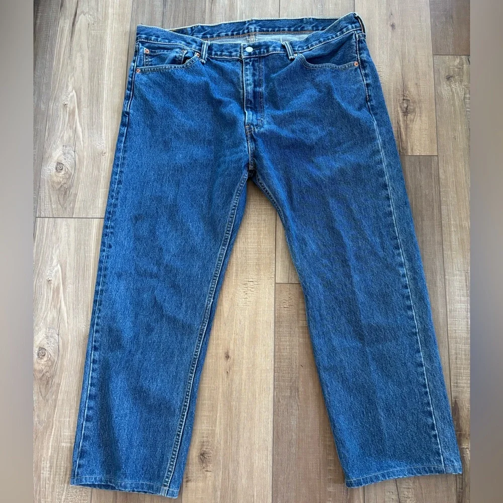 Levis men’s 505 jeans medium wash EUC W42 L30